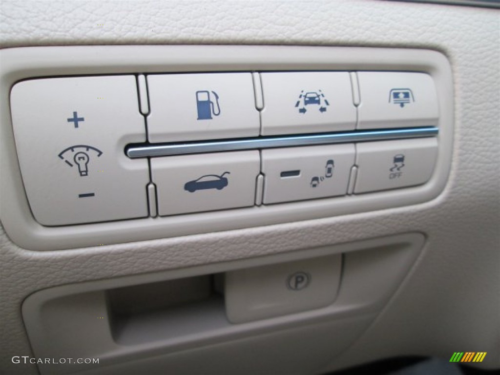 2015 Hyundai Genesis 3.8 Sedan Controls Photo #93736824