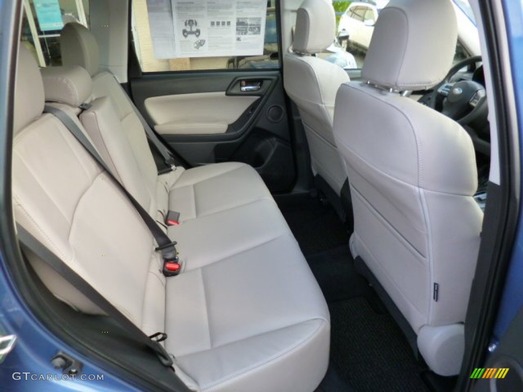 2015 Subaru Forester 2.5i Limited Rear Seat Photo #93740766