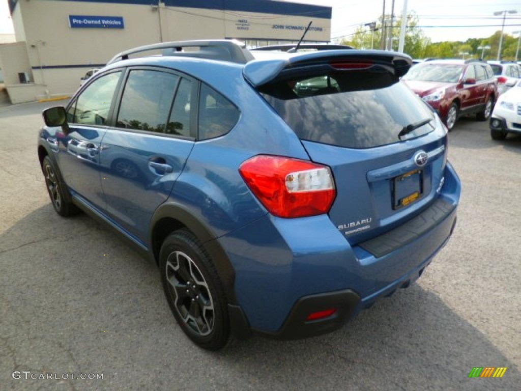 2014 XV Crosstrek 2.0i Limited - Quartz Blue Pearl / Ivory photo #5