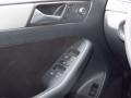 Pure White - Jetta SE Sedan Photo No. 17