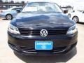 Black - Jetta SE Sedan Photo No. 2