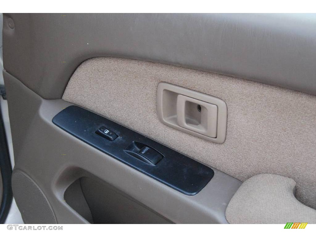 2000 4Runner  - Millennium Silver Metallic / Oak photo #24