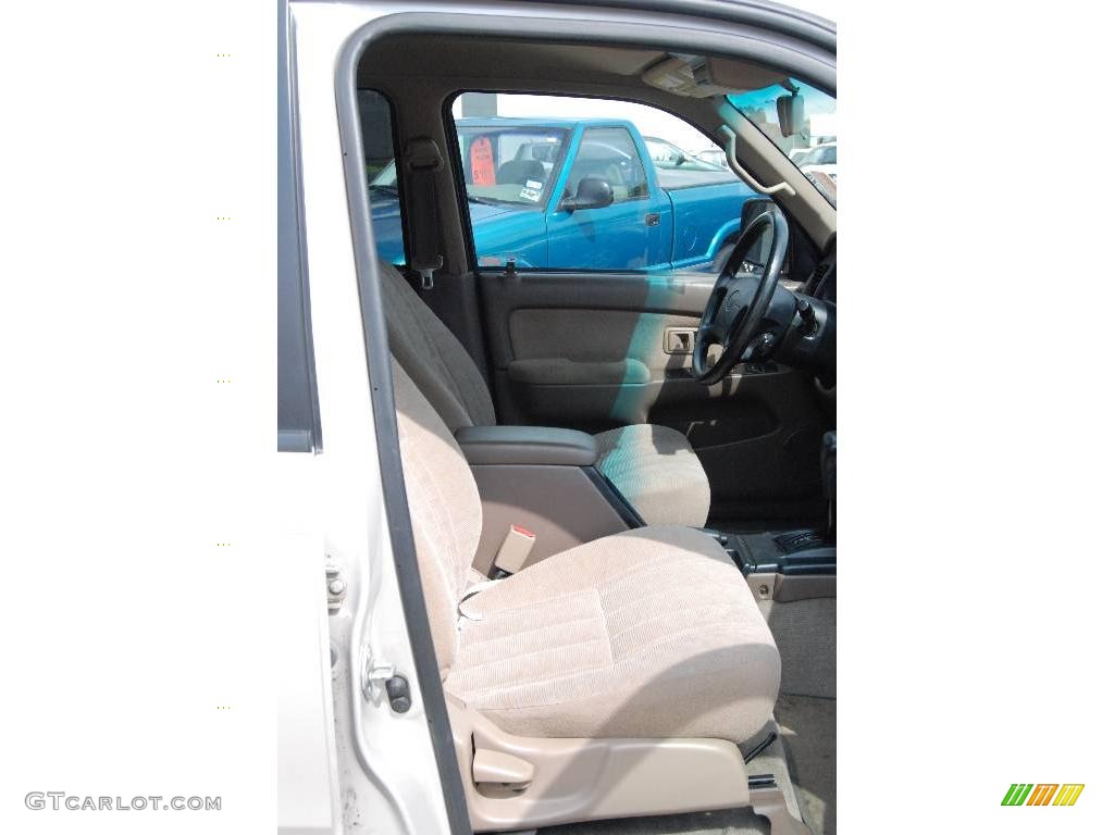 2000 4Runner  - Millennium Silver Metallic / Oak photo #26
