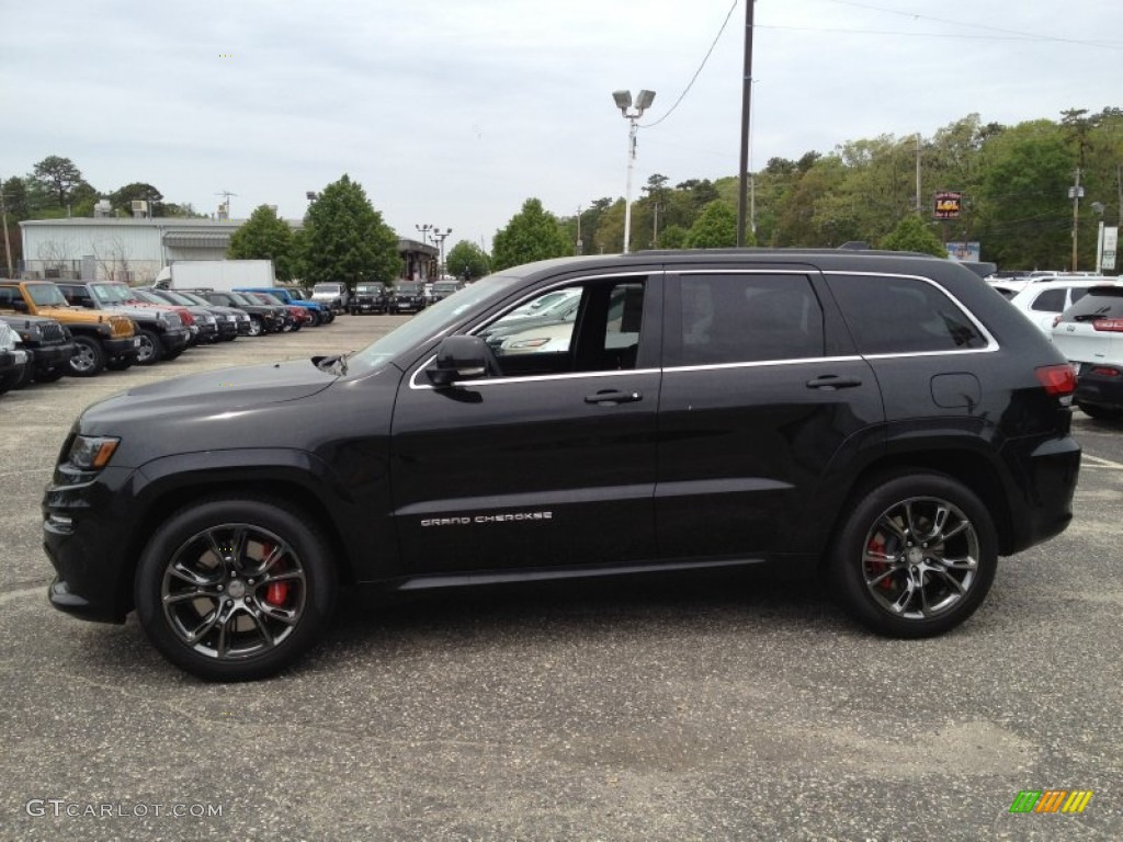 2014 Grand Cherokee SRT 4x4 - Brilliant Black Crystal Pearl / SRT Morocco Black photo #3