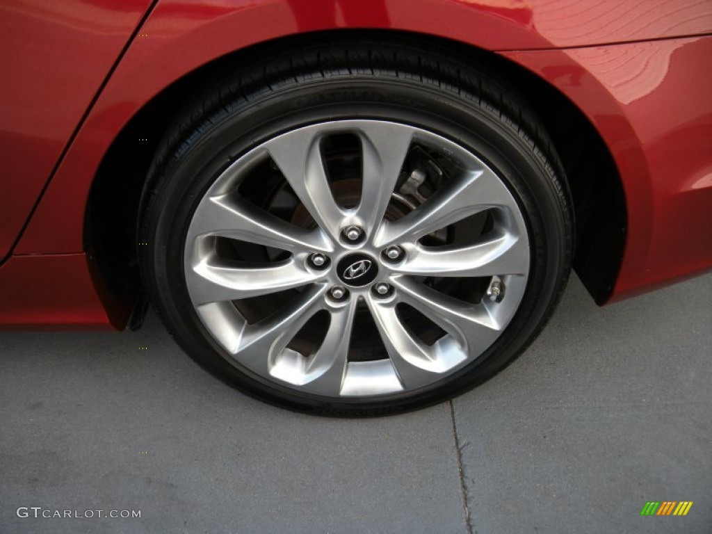 2011 Sonata SE 2.0T - Venetian Red / Gray photo #12