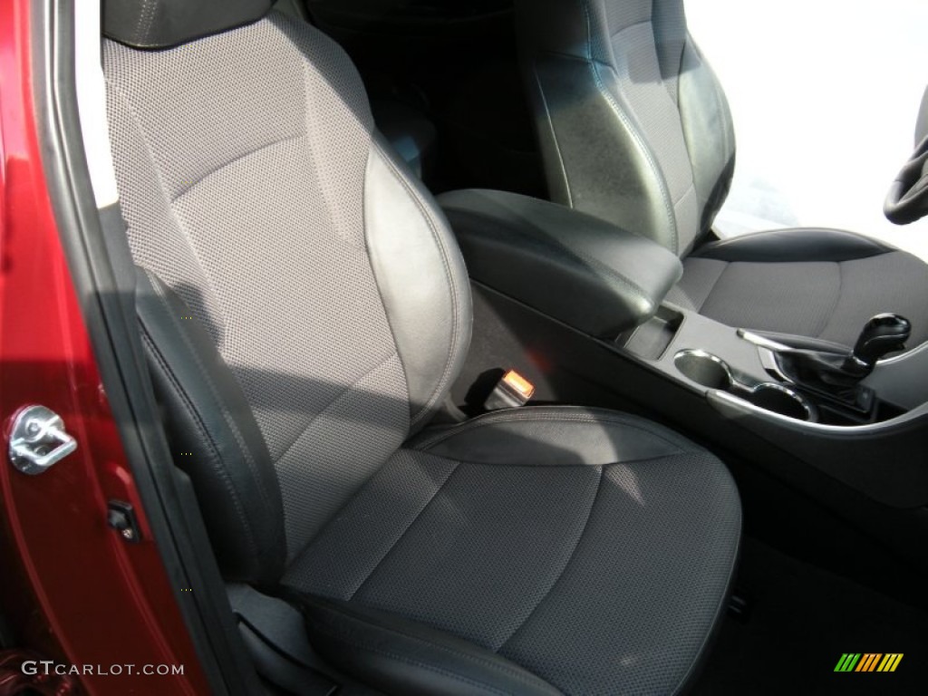 2011 Sonata SE 2.0T - Venetian Red / Gray photo #26