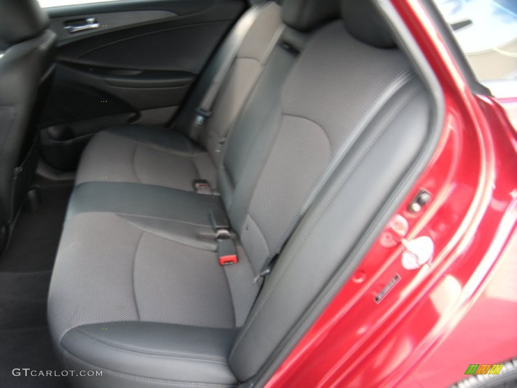 2011 Sonata SE 2.0T - Venetian Red / Gray photo #31