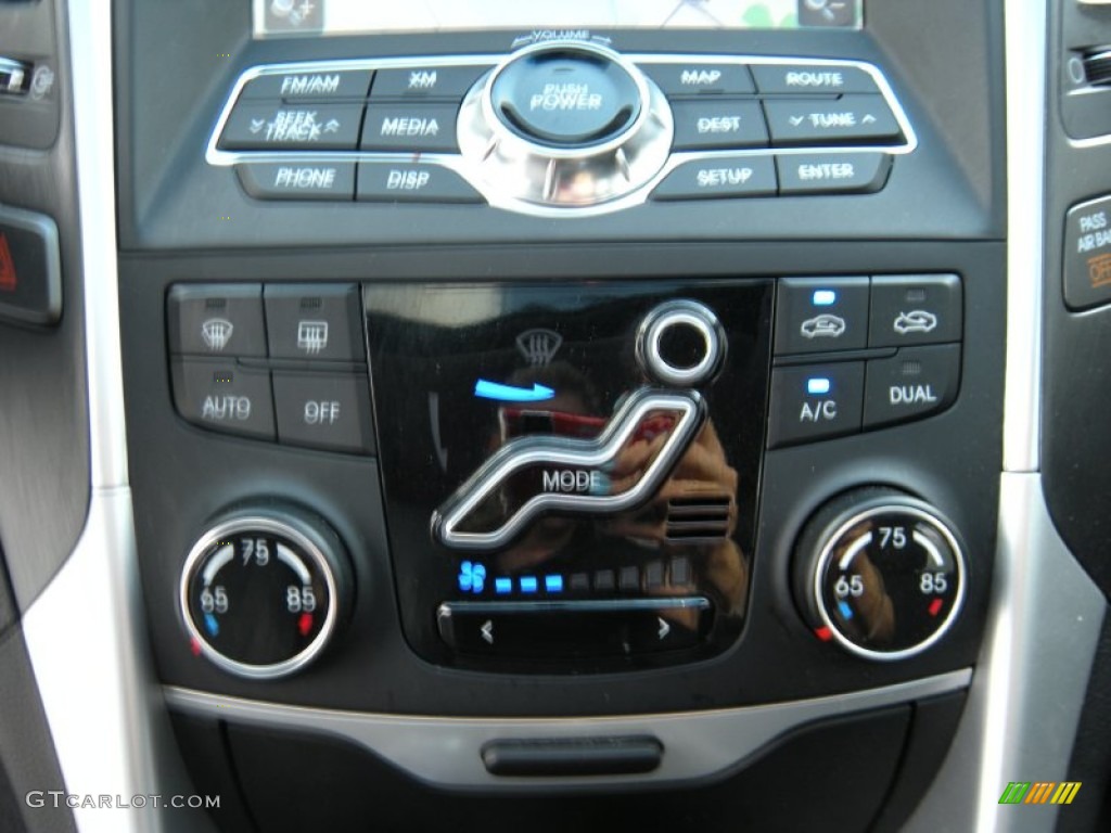 2011 Sonata SE 2.0T - Venetian Red / Gray photo #40