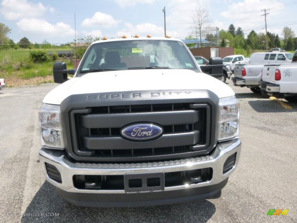 2015 F250 Super Duty XL Regular Cab 4x4 - Oxford White / Steel photo #3