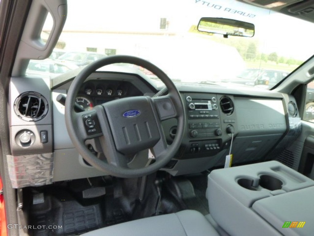 2015 Ford F550 Super Duty XL Crew Cab 4x4 Chassis Steel Dashboard Photo #93757461