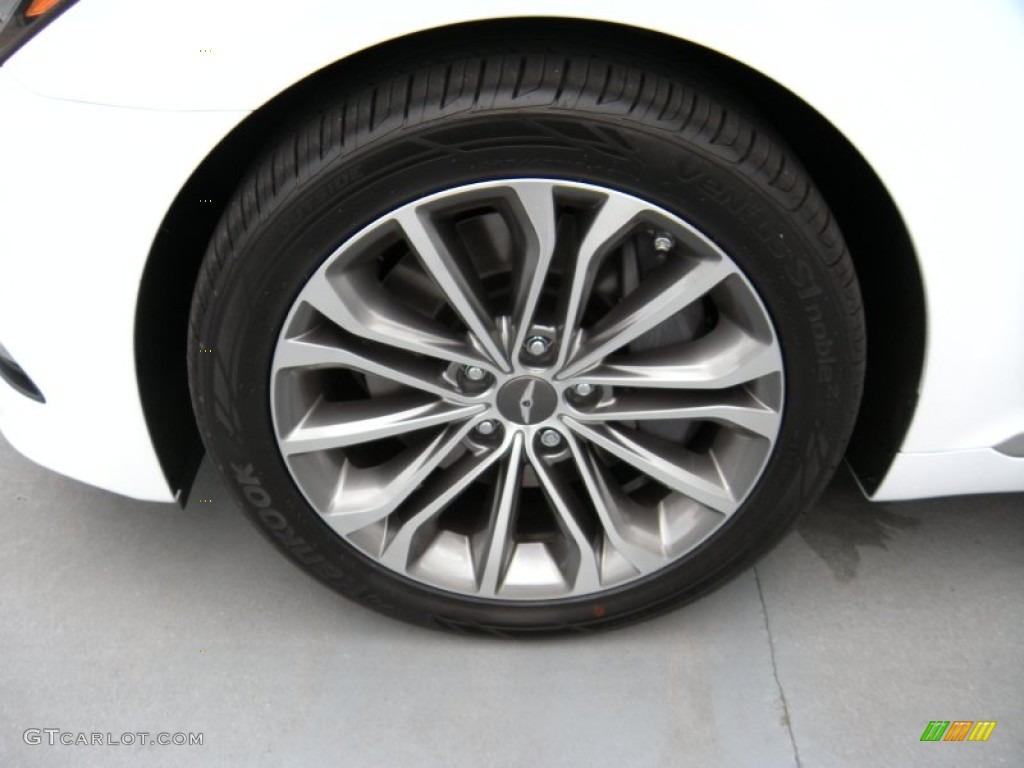2015 Hyundai Genesis 3.8 Sedan Wheel Photos