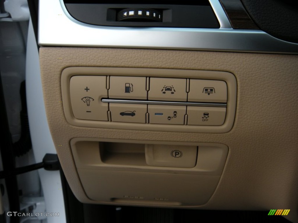 2015 Hyundai Genesis 3.8 Sedan Controls Photo #93758717