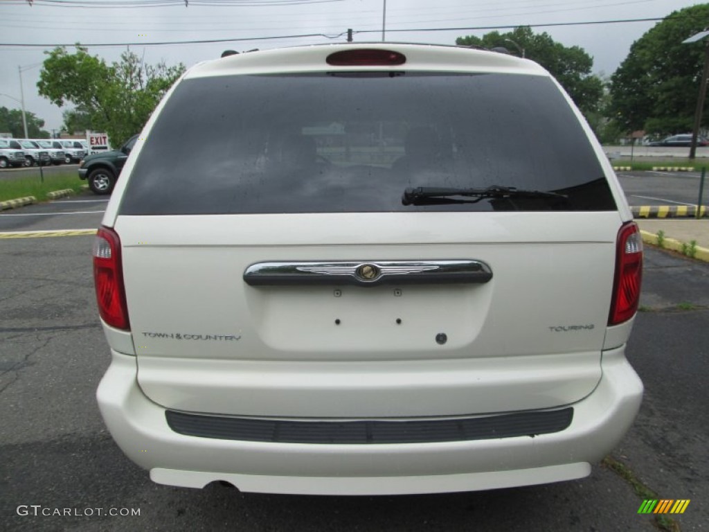 2007 Town & Country Touring - Cool Vanilla White / Dark Khaki/Light Graystone photo #7