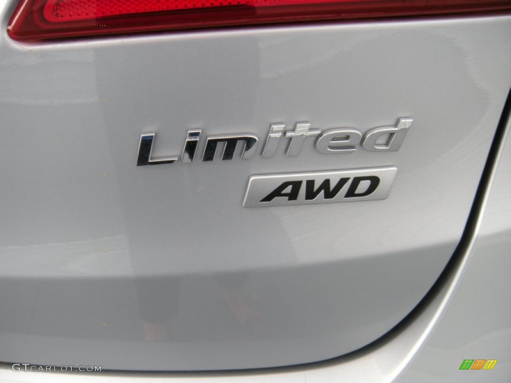 2014 Hyundai Santa Fe Limited Marks and Logos Photo #93761336