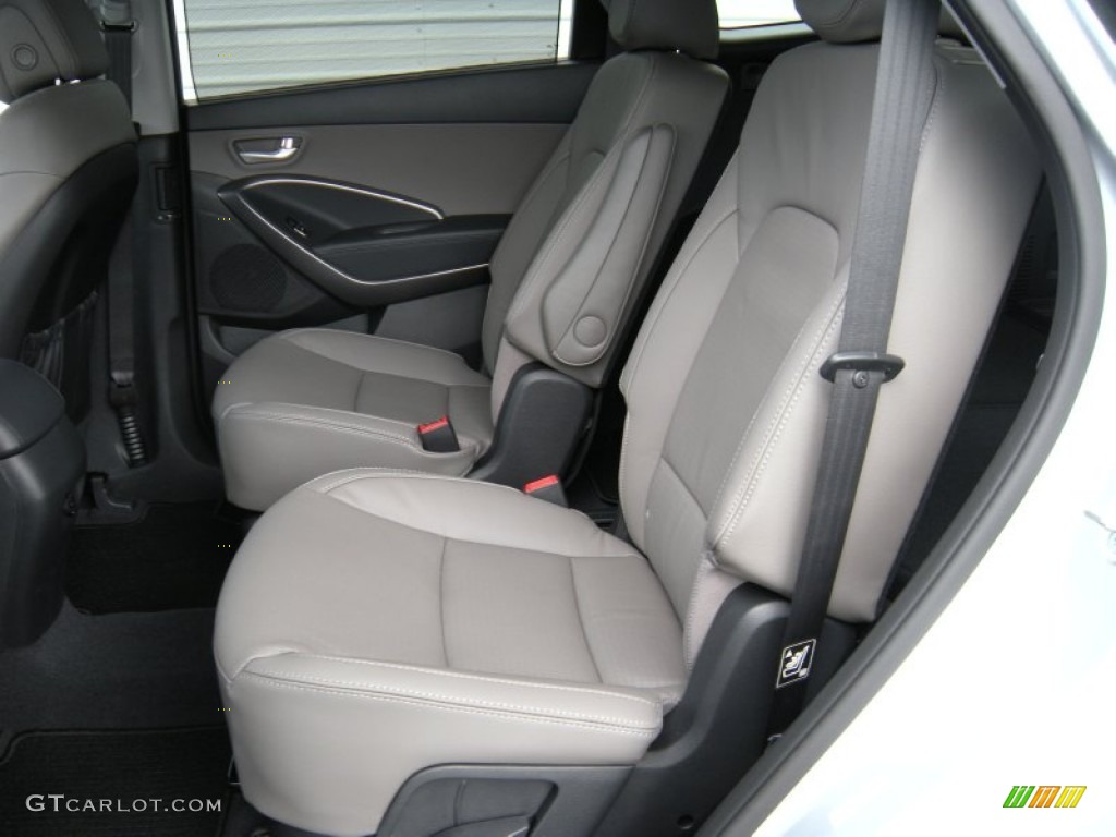 2014 Hyundai Santa Fe Limited Rear Seat Photos