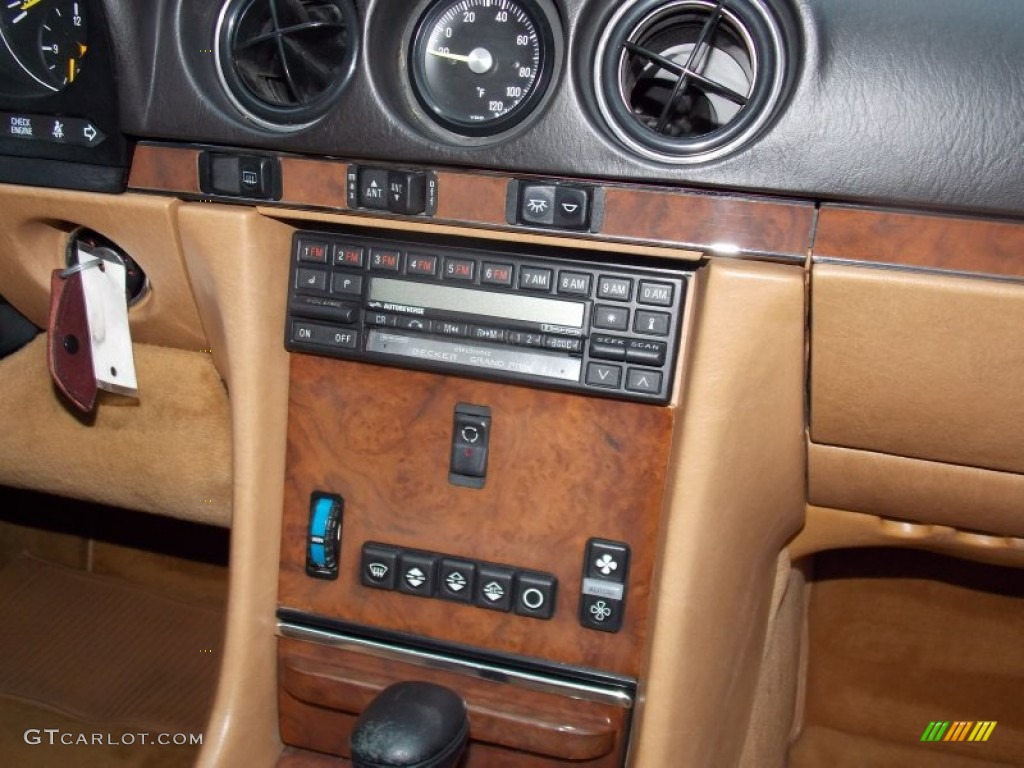 1988 SL Class 560 SL Roadster - Signal Red / Parchment photo #22