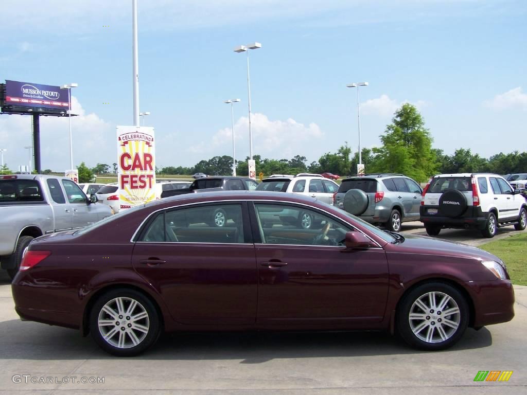 2007 Avalon Limited - Cassis Red Pearl / Ivory photo #4