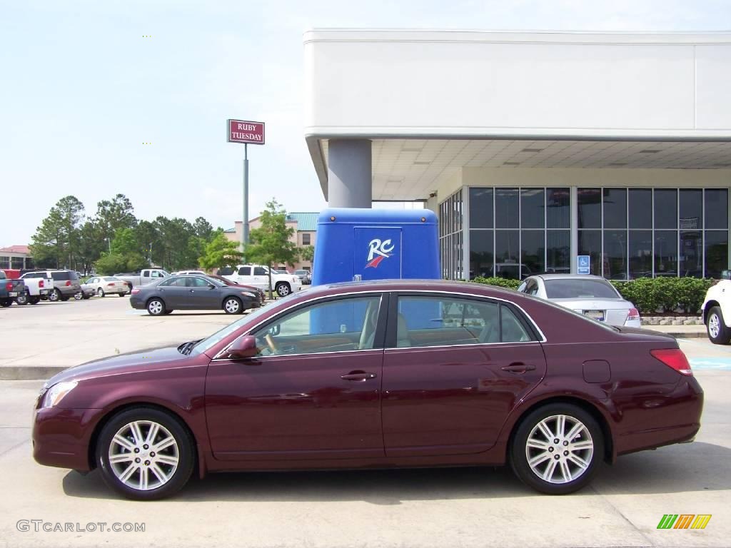 2007 Avalon Limited - Cassis Red Pearl / Ivory photo #7