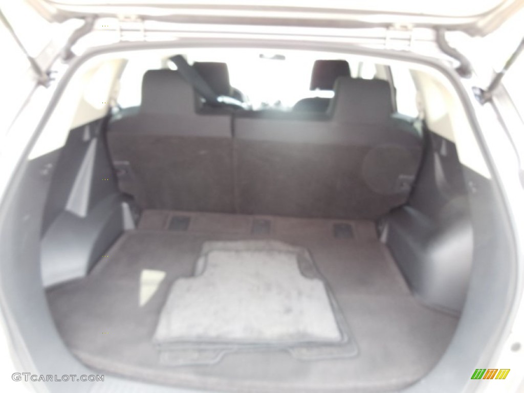 2011 Rogue SV AWD - Platinum Graphite / Black photo #14