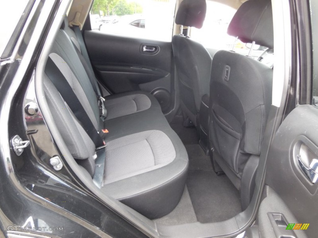 2011 Rogue SV AWD - Wicked Black / Black photo #12