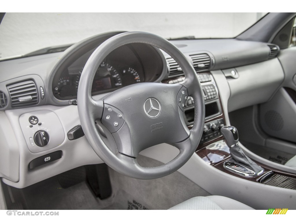 2004 Mercedes-Benz C 240 4Matic Wagon Gray Dashboard Photo #93767480