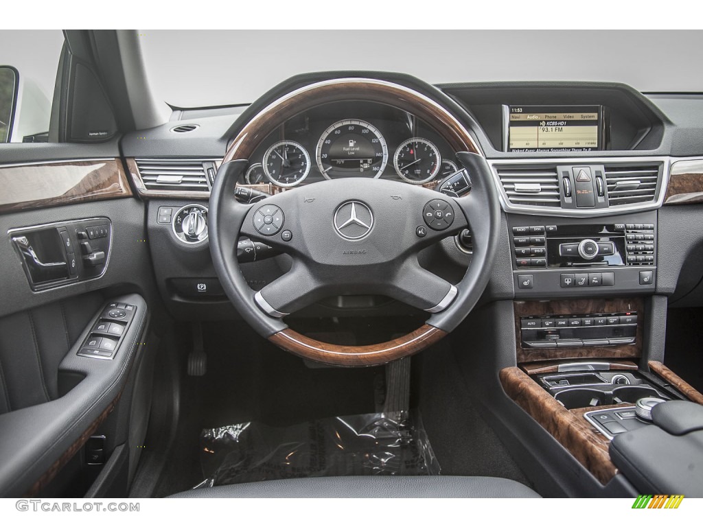 2011 Mercedes-Benz E 350 Sedan Black Dashboard Photo #93768821