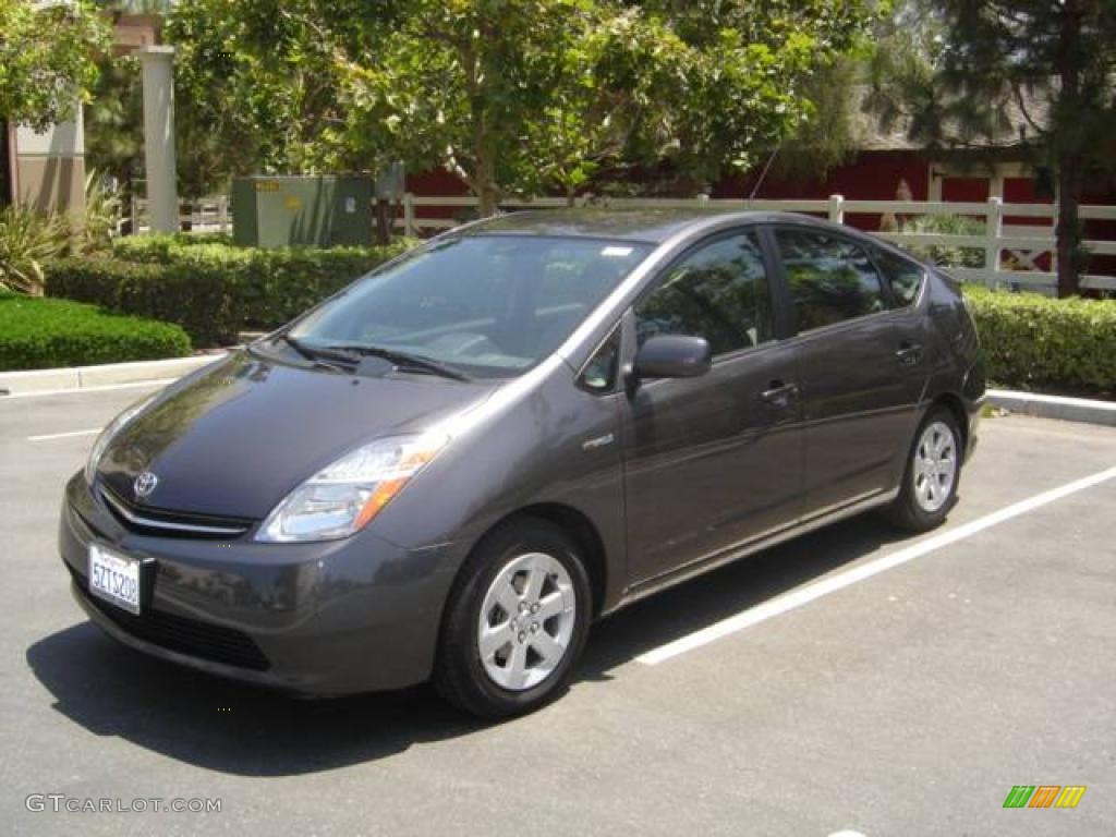 2007 Prius Hybrid - Magnetic Gray Metallic / Dark Gray photo #1