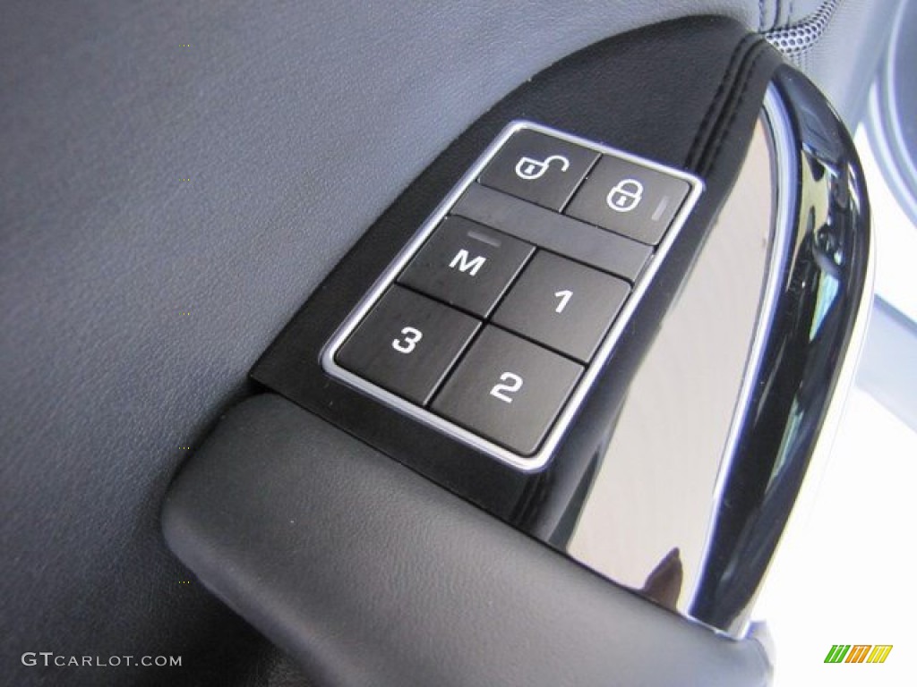 2014 Land Rover Range Rover Supercharged Controls Photo #93770294