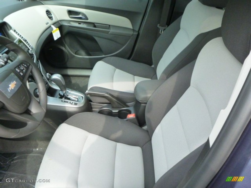 2014 Cruze LS - Atlantis Blue Metallic / Jet Black/Medium Titanium photo #10