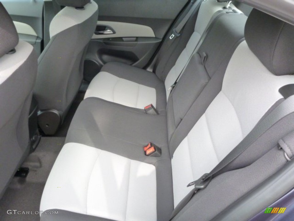 2014 Cruze LS - Atlantis Blue Metallic / Jet Black/Medium Titanium photo #11