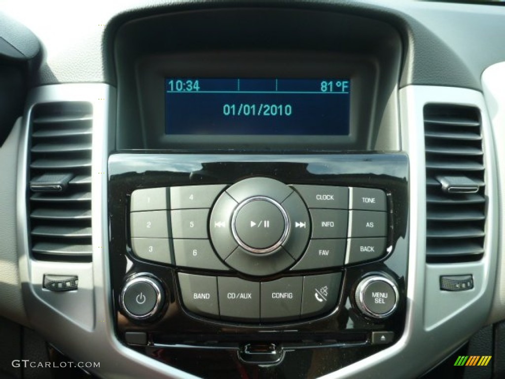 2014 Cruze LS - Atlantis Blue Metallic / Jet Black/Medium Titanium photo #18