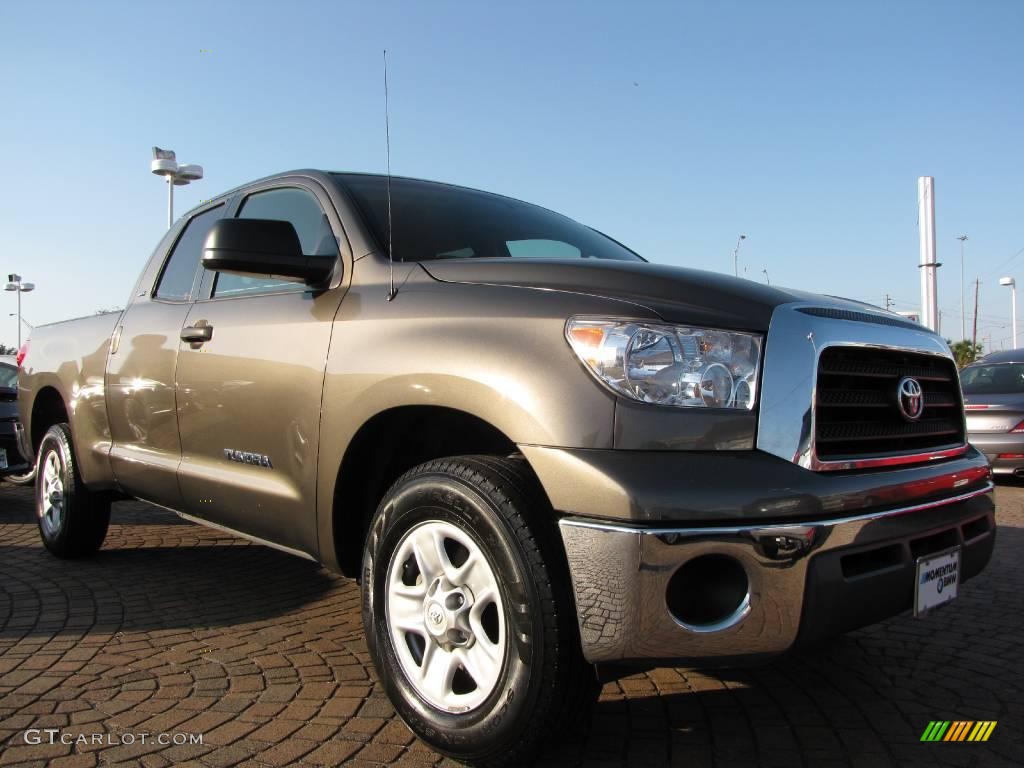 2007 Tundra SR5 Double Cab - Pyrite Mica / Beige photo #7