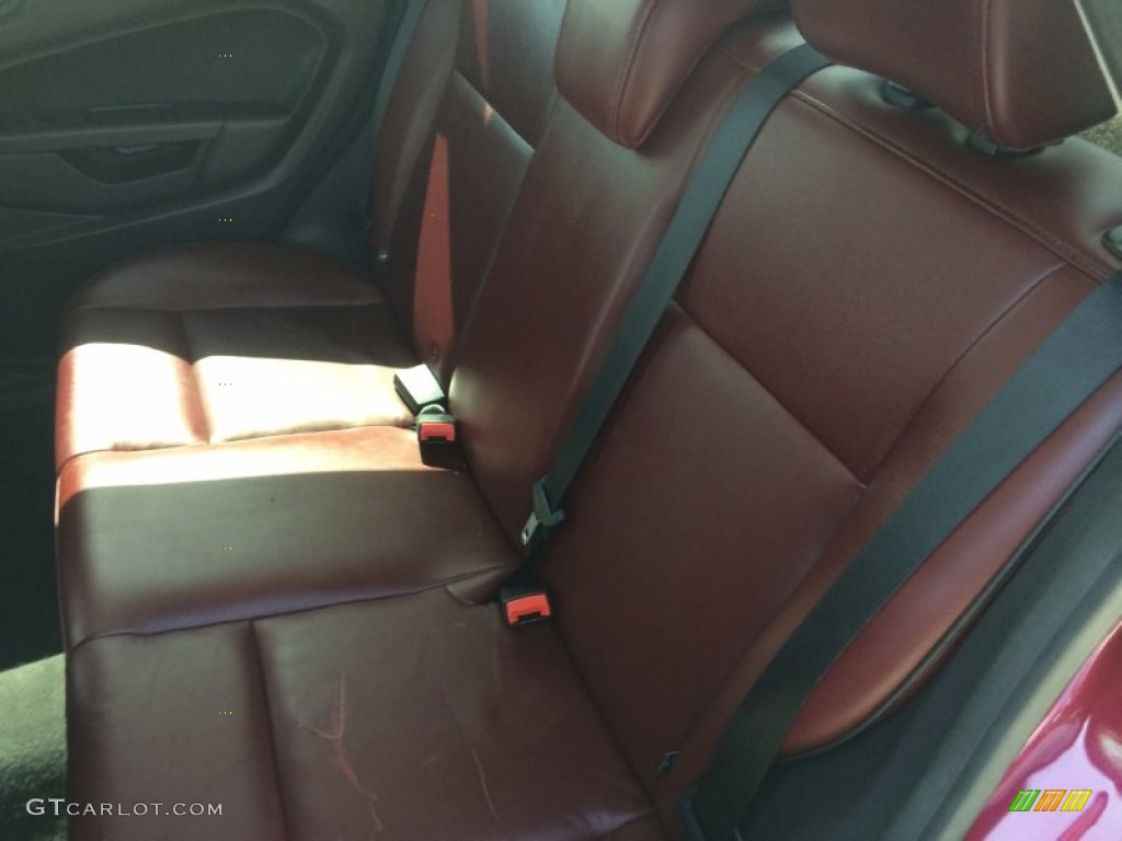 2011 Fiesta SEL Sedan - Bright Magenta Metallic / Plum/Charcoal Black Leather photo #4