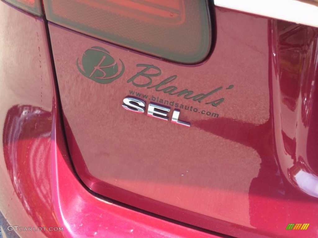 2011 Fiesta SEL Sedan - Bright Magenta Metallic / Plum/Charcoal Black Leather photo #6