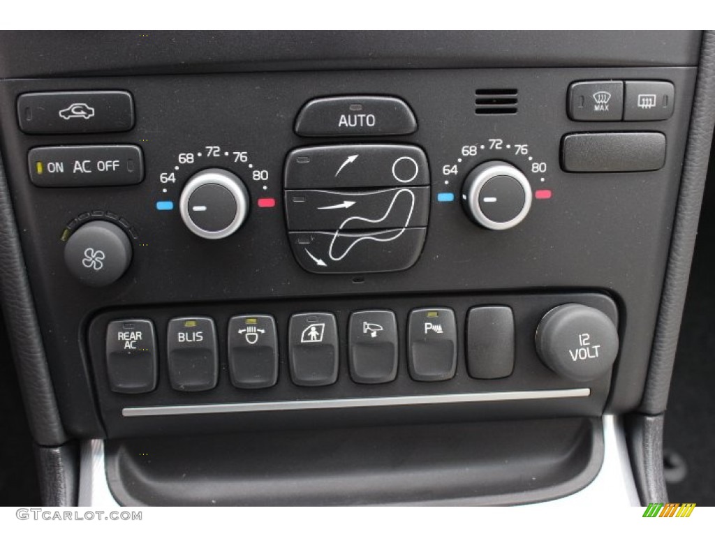 2014 Volvo XC90 3.2 R-Design Controls Photo #93776135