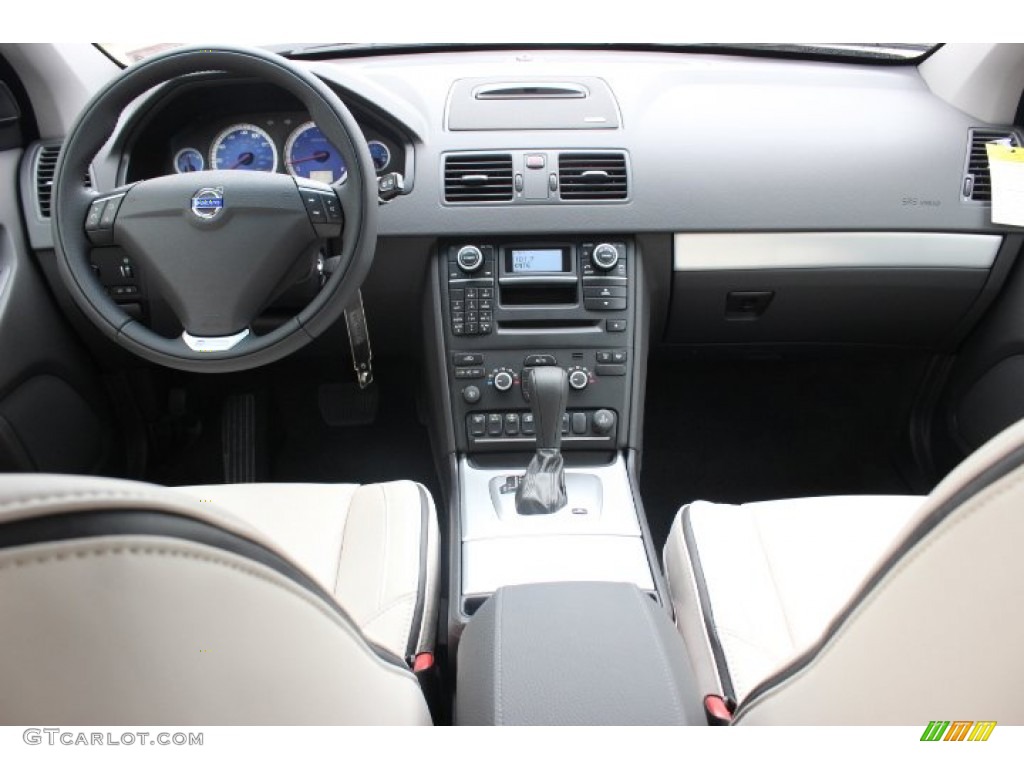 2014 Volvo XC90 3.2 R-Design R-Design Calcite Dashboard Photo #93776318
