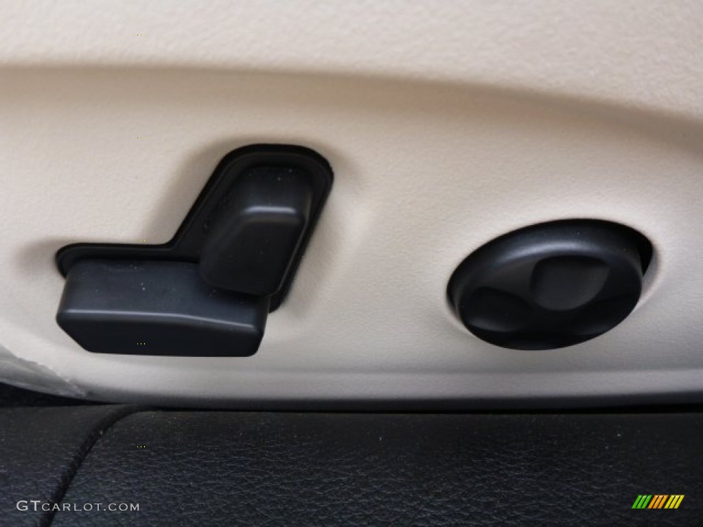 2015 Chrysler 200 C Controls Photo #93783892