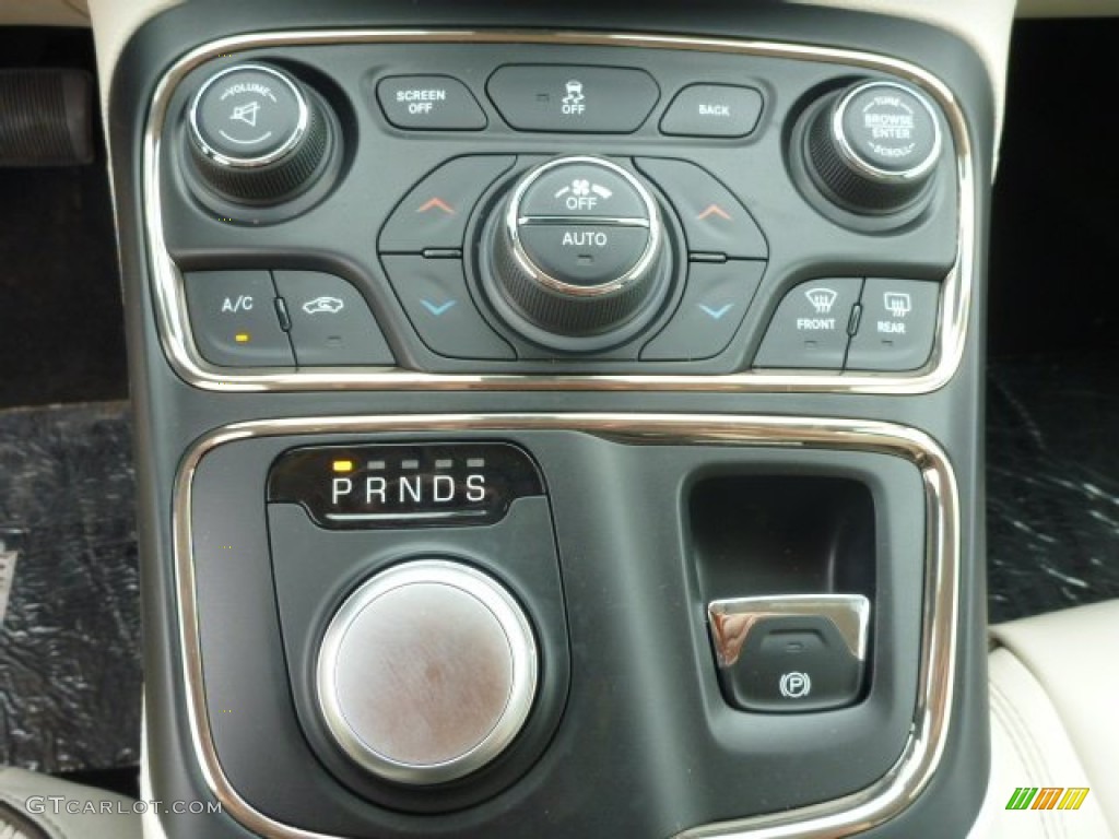 2015 Chrysler 200 C Controls Photo #93783974