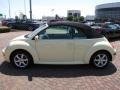 2004 Mellow Yello Volkswagen New Beetle GLS 1.8T Convertible  photo #30