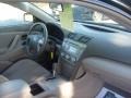Black - Camry LE Photo No. 17