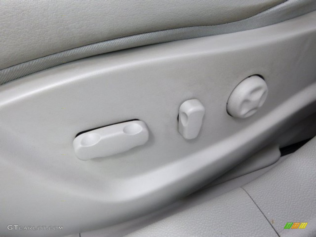 2011 Lucerne CXL - Cyber Gray Metallic / Titanium photo #14