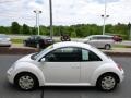 2010 Candy White Volkswagen New Beetle 2.5 Coupe  photo #5