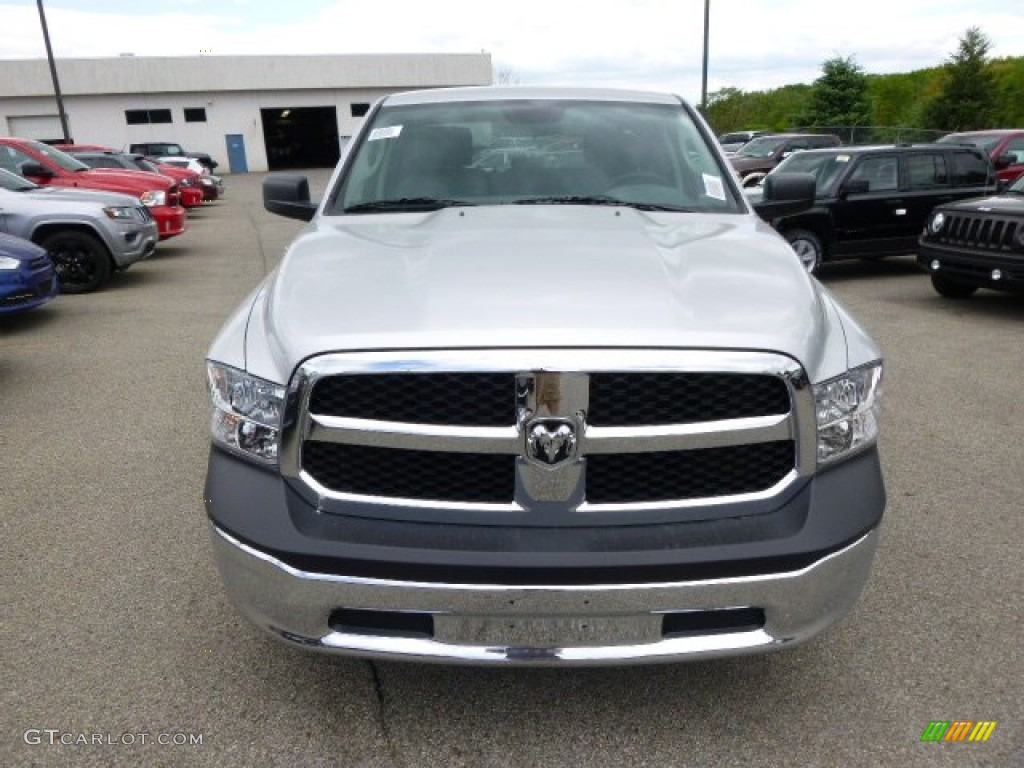 2014 1500 Tradesman Quad Cab 4x4 - Bright Silver Metallic / Black/Diesel Gray photo #3