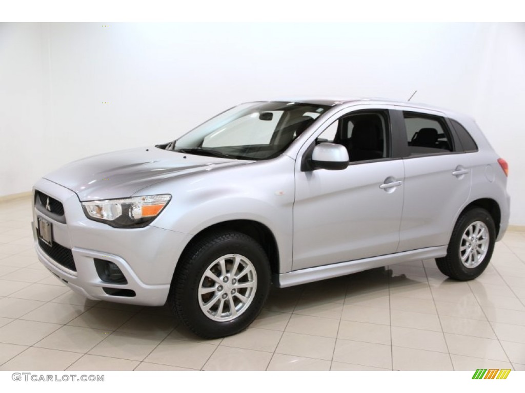 Cool Silver Metallic 2011 Mitsubishi Outlander Sport ES Exterior Photo #93810307
