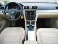Black - Passat 2.5L SE Photo No. 9