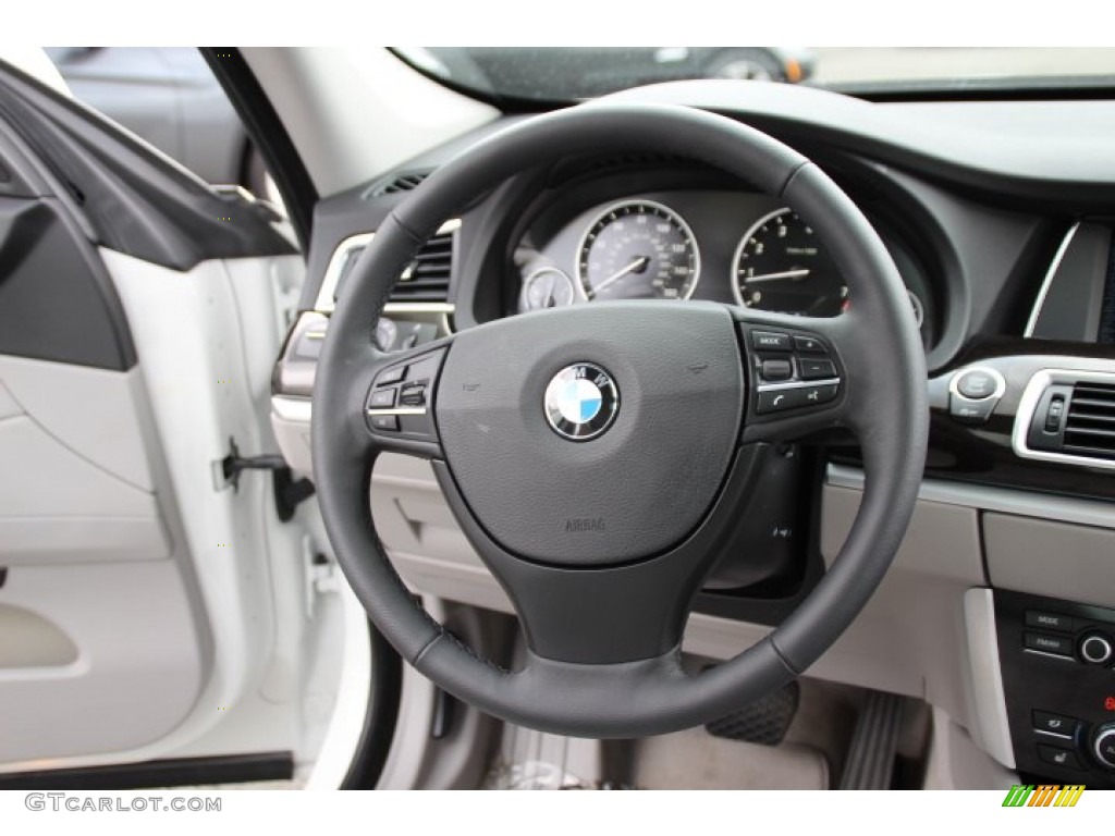 2013 BMW 5 Series 550i Gran Turismo Steering Wheel Photos