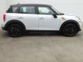 Light White - Cooper Countryman Photo No. 2