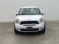 Light White - Cooper S Countryman Photo No. 3