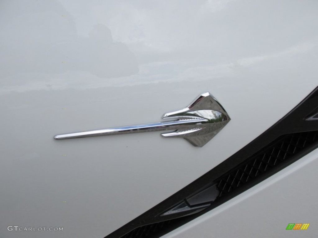 2014 Corvette Stingray Coupe Z51 - Arctic White / Adrenaline Red photo #8