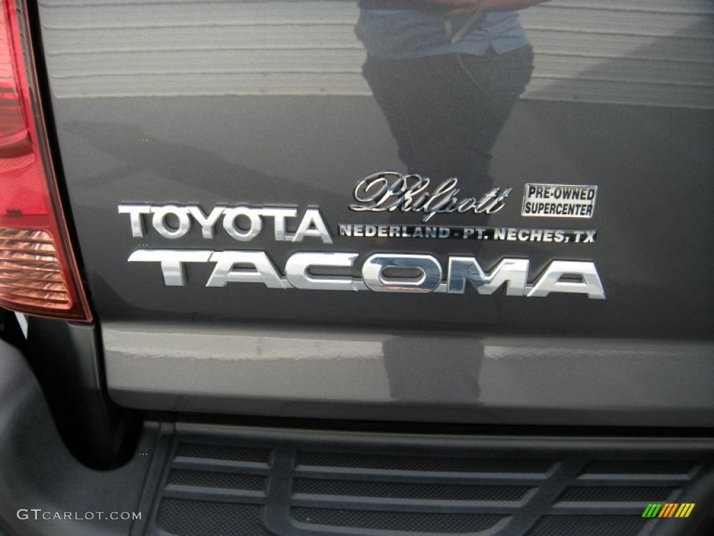 2012 Tacoma Regular Cab - Magnetic Gray Mica / Graphite photo #18